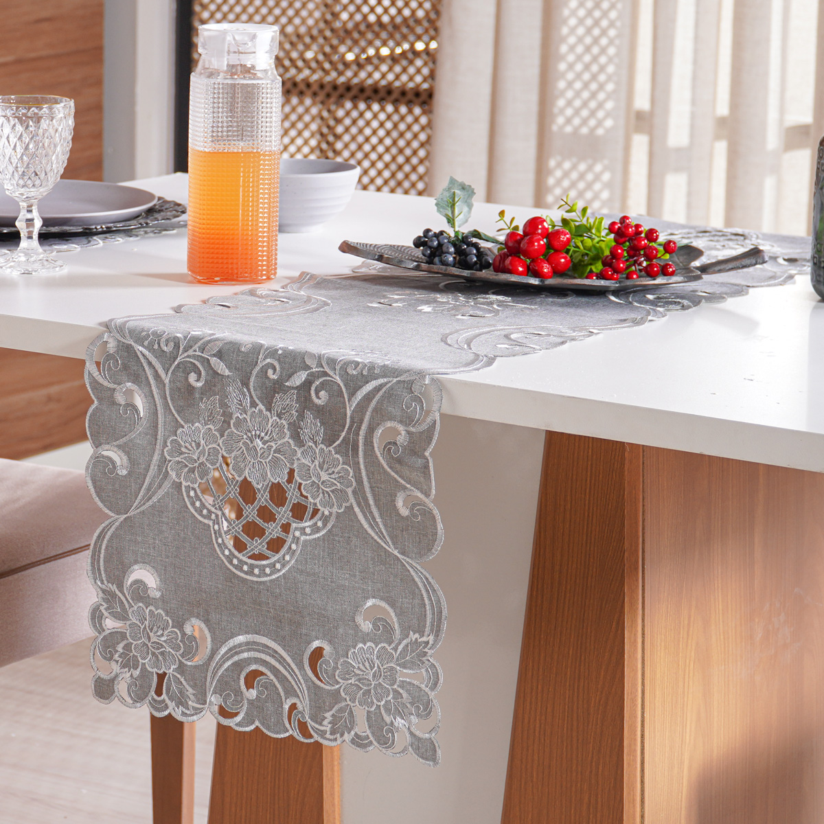 TRILHO DE MESA LACE PREMIUM TESSI 40cm x 1,40m - CHARLOTTE (SC)