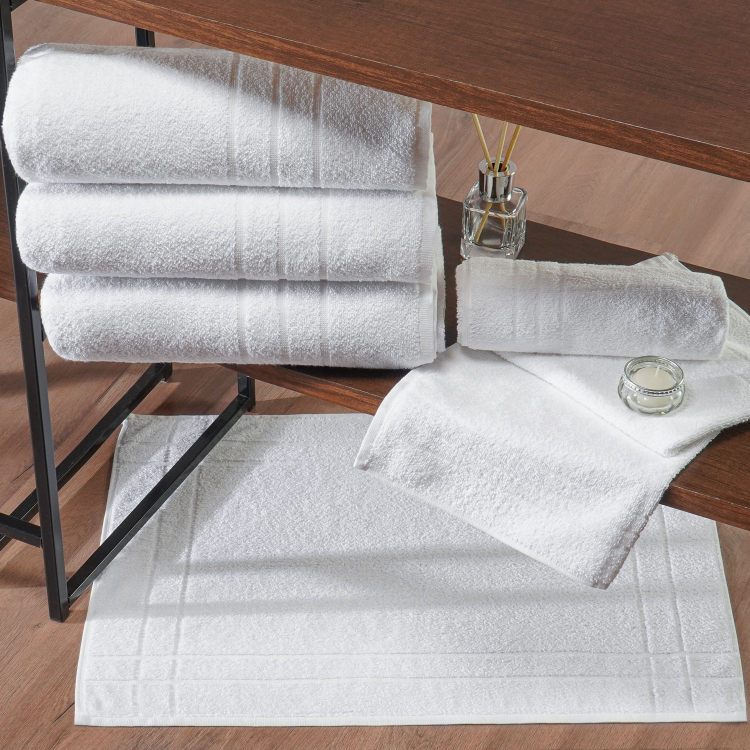 TOALHA DE BANHO HOTELARIA 70cm x 1,40m - BRANCO (SC)
