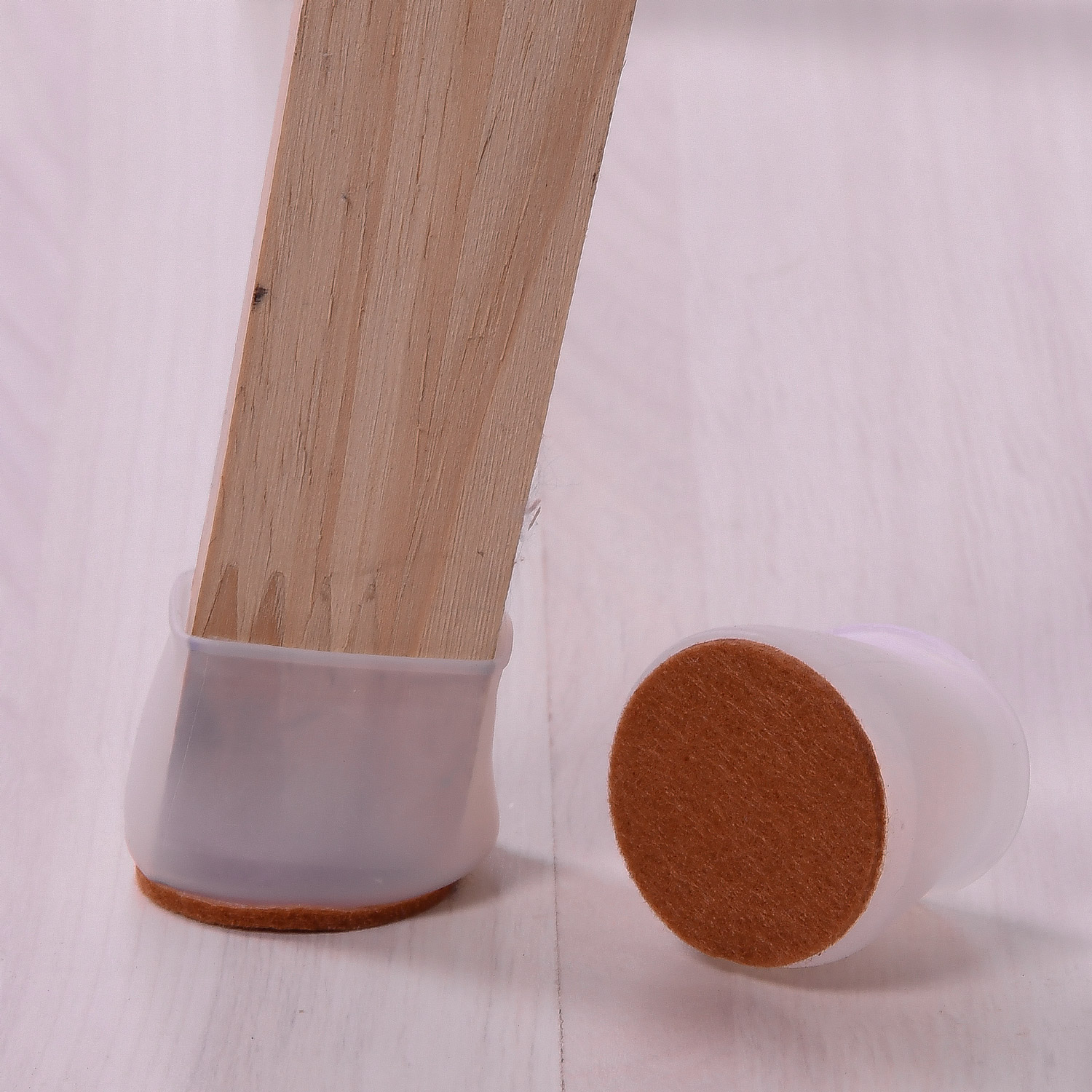 KIT 4 PROTETORES UNIVERSAL PARA PES DE CADEIRA DE SILICONE COM FELTRO - ÚNICO (SC)