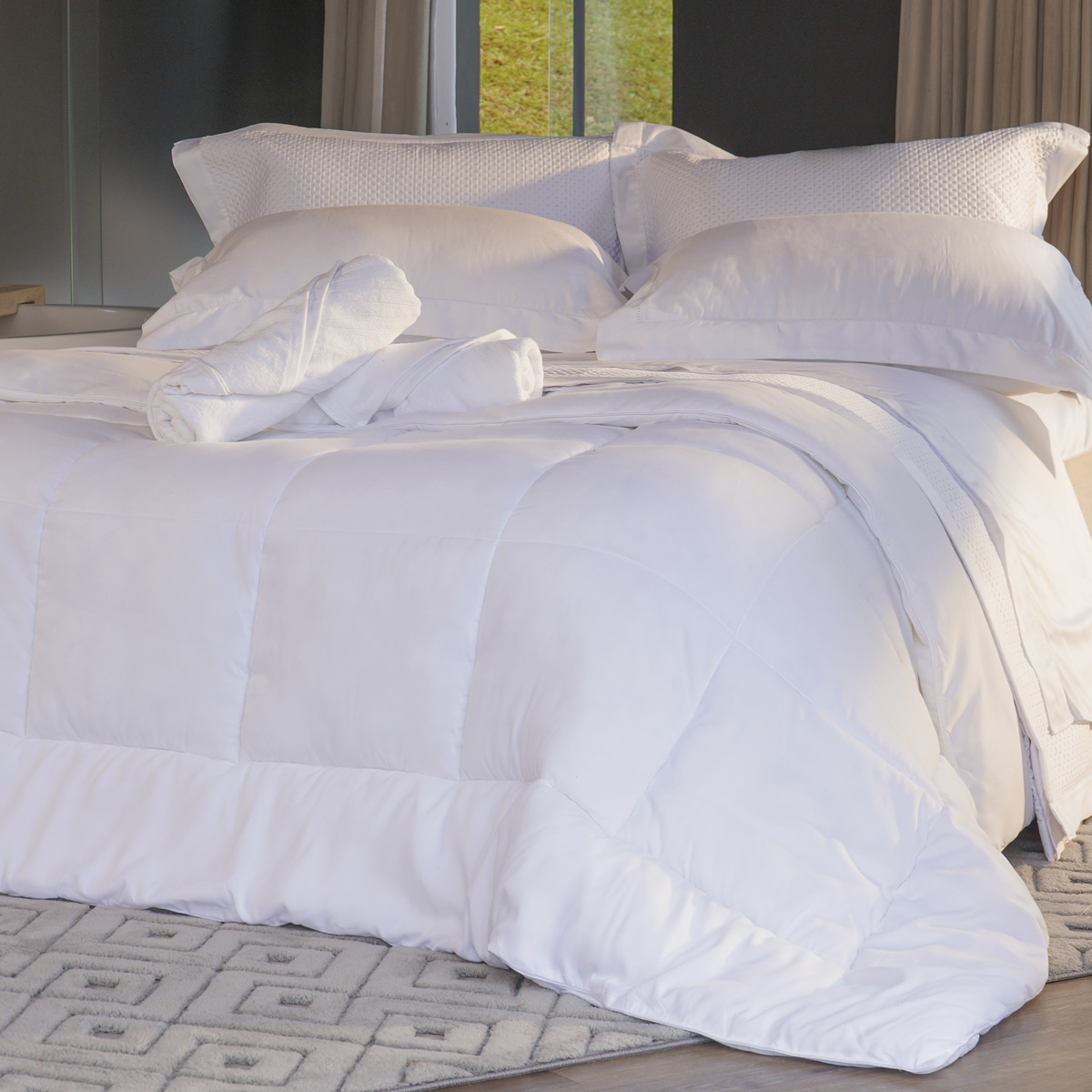 EDREDOM TOQUE DE PLUMAS SUÍTE