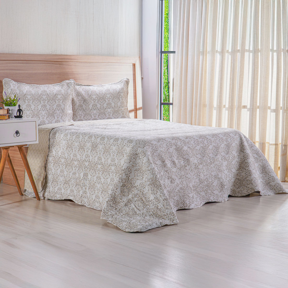 KIT COBRELEITO ULTRA LISSE COM PORTA TRAVESSEIRO CASAL 2,10m X 2,30m ROLINHO UNITÁRIA - LIVORNO (SC)