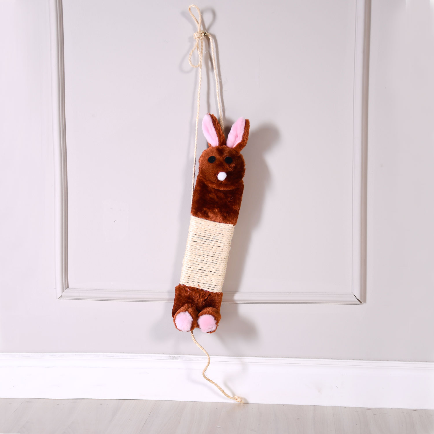 ACESSÓRIO ARRANHADOR PARA GATOS COELHINHO 40cm x 10cm x 2cm - SORTIDO (SC)