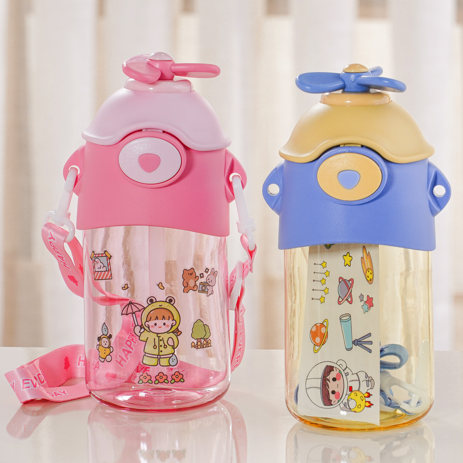 COPO INFANTIL HÉLICE 700ml - SORTIDO (SC)
